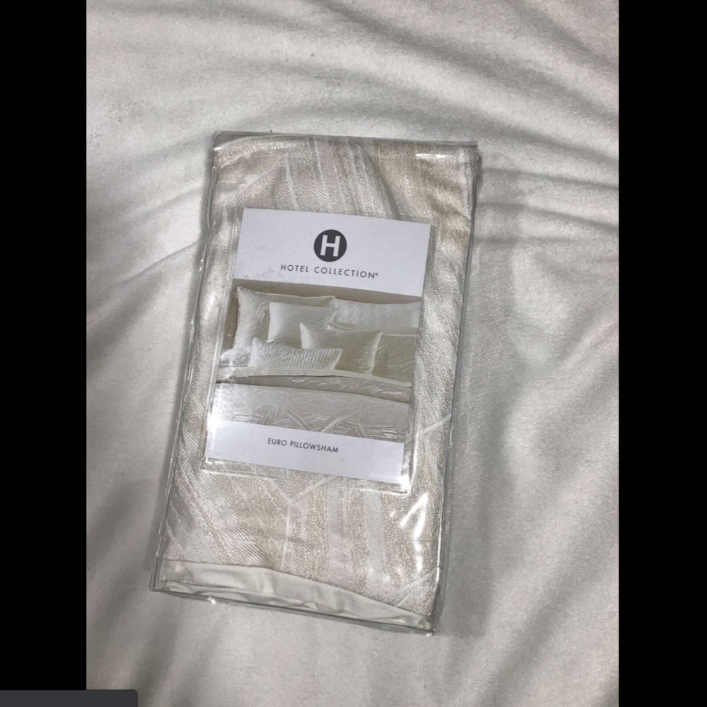 New Hotel Collection Alabastar (1) Euro Sham Pillo